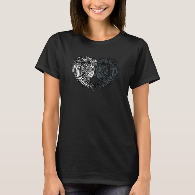 Camiseta O Coração Da Selva Africana Dos Leões Preta E Bran (Frente)