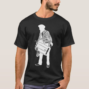 Camiseta O Dholi - branco no preto