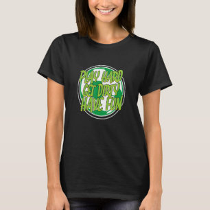 Camiseta O Duro de futebol se diverte