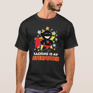 Camiseta O ensino é minha superpotência