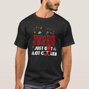 Camiseta O Ensino Secundário Acabou De Ficar Muito Mais Fri