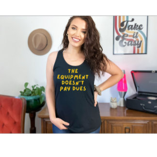 Camiseta O equipamento não paga taxas