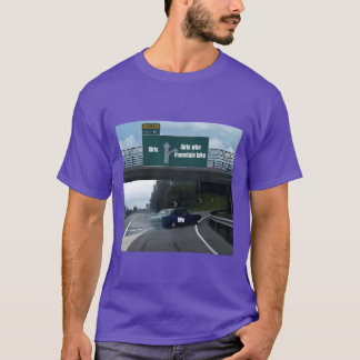 Camiseta O famoso meme de carro desviando amigos família