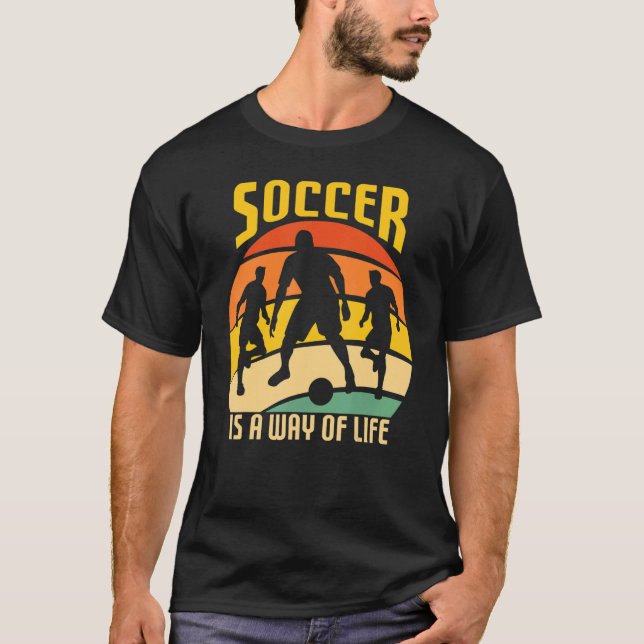Camiseta O Futebol É Um Jogador Da Equipe Da Vida (Frente)
