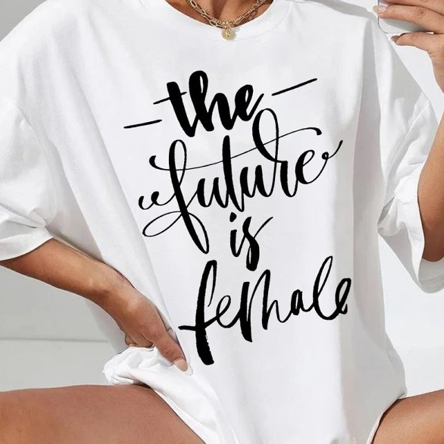 Camiseta O futuro é feminino (Criador carregado)