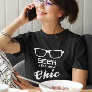 Camiseta O geek É O Novo Chic