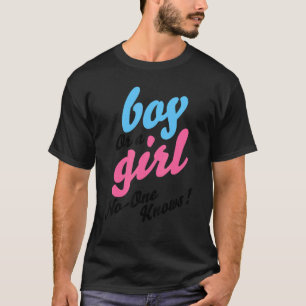 Camiseta O gênero revela um rapaz ou uma rapariga que ningu