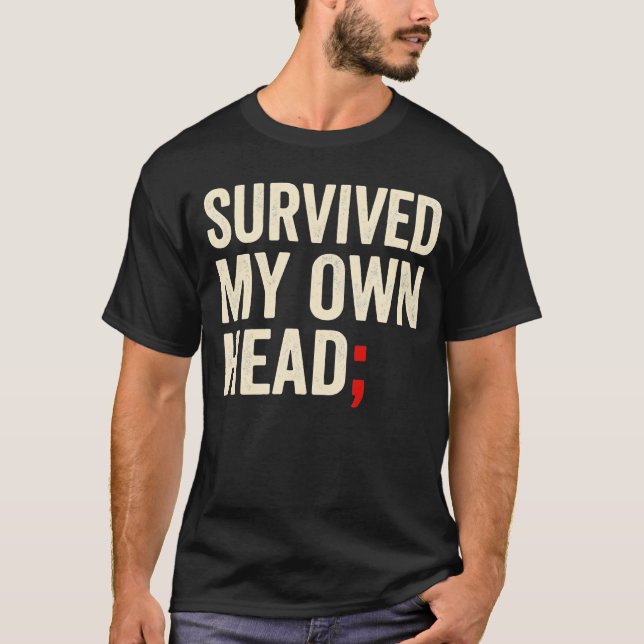 Camiseta O Gráfico The Mind Forge Still Here (Frente)