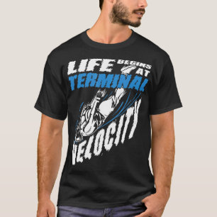 Camiseta O Início da Vida no Salto de Paraquedas em Velocid