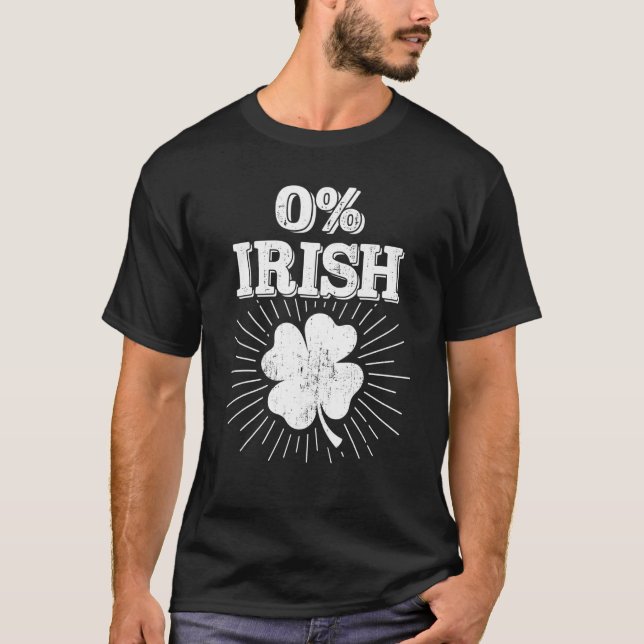 Camiseta O irlandês com shamrock para o engraçado Dia de Sã (Frente)