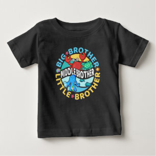 Camiseta O irmão do meio é um irmão mais velho e mais novo