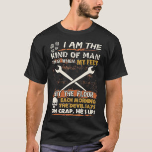 Camiseta O Ironworker que os pés batem o diabo do assoalho