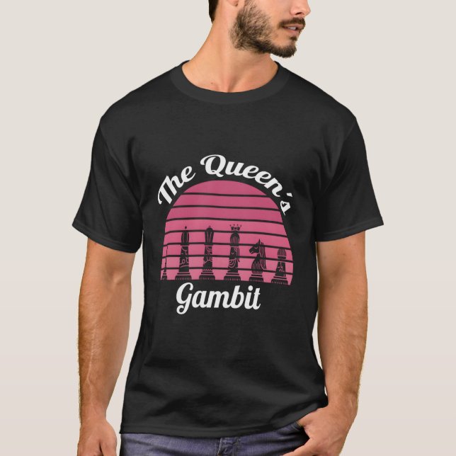 Camiseta O Jogo Da Rainha Sunset 2020 Dotando Chess (Frente)
