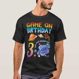 Camiseta O Jogo Do Meu Jogador De Aniversário Acabou De Che