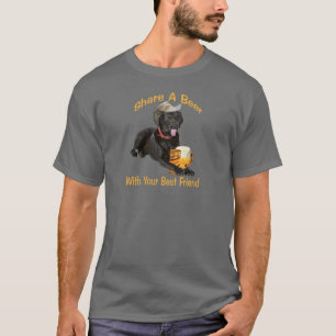 Camiseta O laboratório preto compartilha de uma cerveja