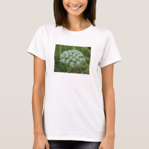 Camiseta O Lace da Rainha Anne Cria Elegância Natural em um