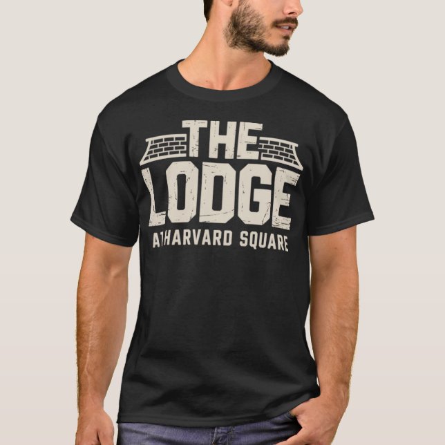 Camiseta O Lodge em Harvard Square Retro (Frente)