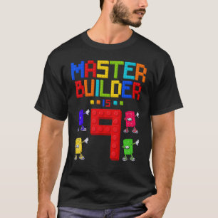 Camiseta O Master Builder tem 9 anos no edifício 9 no anive