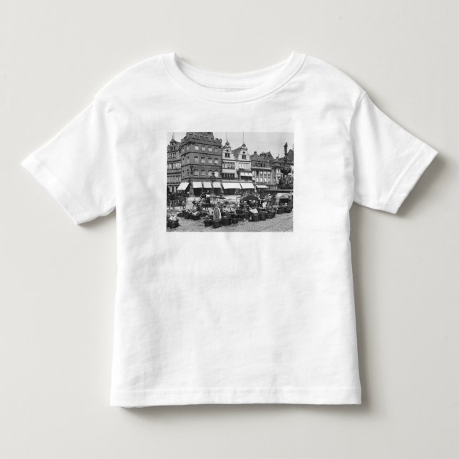 Camiseta O mercado no Trier, c.1910 (Frente)