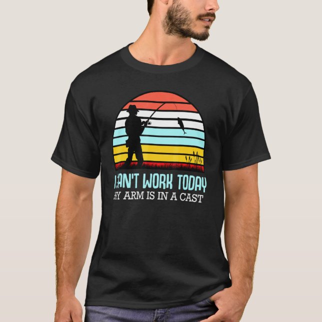 Camiseta O Meu Braço Está Num Lago De Pesca Fi De Barcos Pe (Frente)