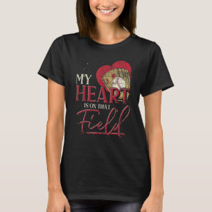 Camiseta O Meu Coração Está Naquele Jogador De Beisebol De