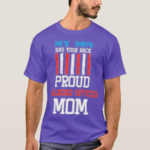 Camiseta O Meu Filho Tem O Seu Orgulho De Trás, Mãe
