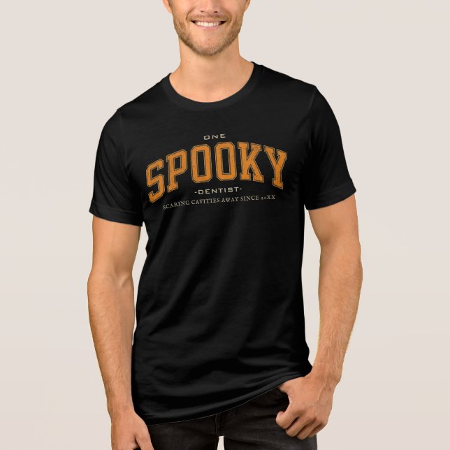 Camiseta O moderno Halloween Spooky Dentist. Data Personali (Frente)