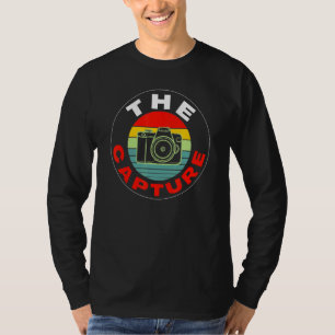 Camiseta O Momento da Captura Câmera Vintage Retro fotogr