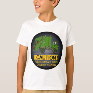 Camiseta O motorista futuro do verde do caminhão de lixo