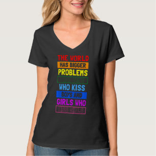 Camiseta O Mundo Tem Problemas Maiores Que Meninos Que Beij