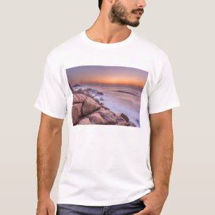 Camiseta O nascer do sol na praia Guarda faz Embau