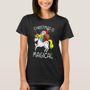 Camiseta O Natal É O Pai Natal Mágico Andando no Unicórnio