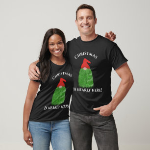 Camiseta O Natal engraçado do Gnomo Verde está perto daqui