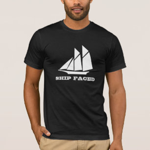 Camiseta O navio enfrentou o cruzamento do barco de