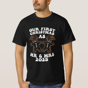 Camiseta O nosso primeiro Natal como Casal do Sr. e da Sra.