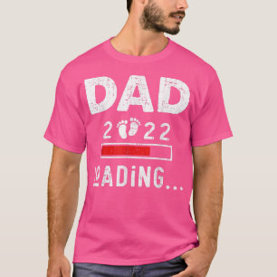 Camiseta O Pai 2022 Do Mens Está Carregando O Novo papai Da