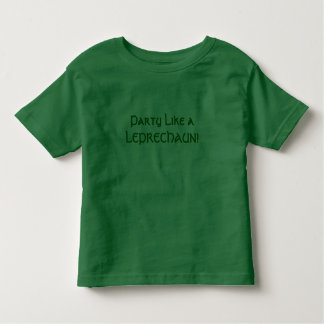 Camiseta O partido gosta de um LEPRECHAUN!