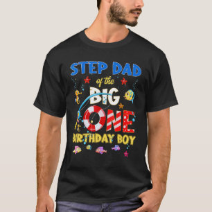 Camiseta O Peixe Ali Um Aniversário Padrasto Do Aniversário