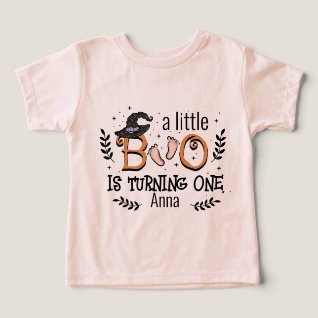 Camiseta o pequeno boo está virando um aniversário de 1 rua (Design frontal)