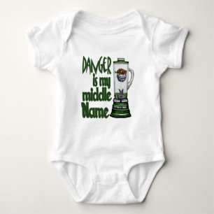 Camiseta O perigo é meu nome do meio