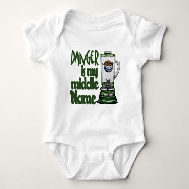 Camiseta O perigo é meu nome do meio (Frente)