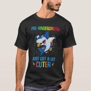 Camiseta O Pré-Jardim De Infância Acabou De Ter Um Tubarão