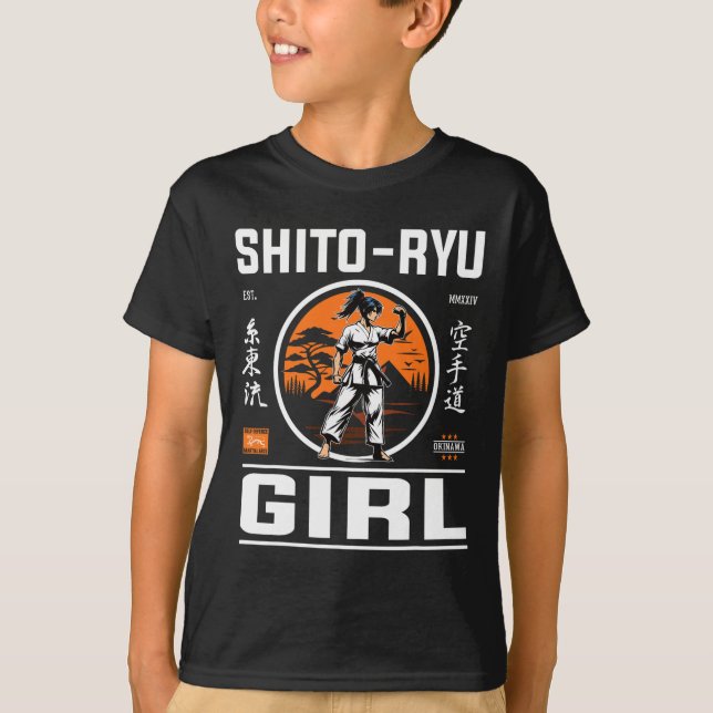 Camiseta Ó Precisão Da Rapariga De Ryu E Estilo Em Karate D (Frente)