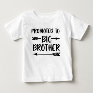 Camiseta O Presente Perfeito para o Novo Irmão Mais Velho 2