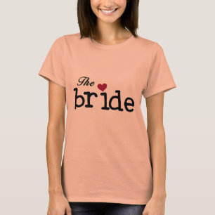Camiseta O Preto Bride com Coração Vermelho