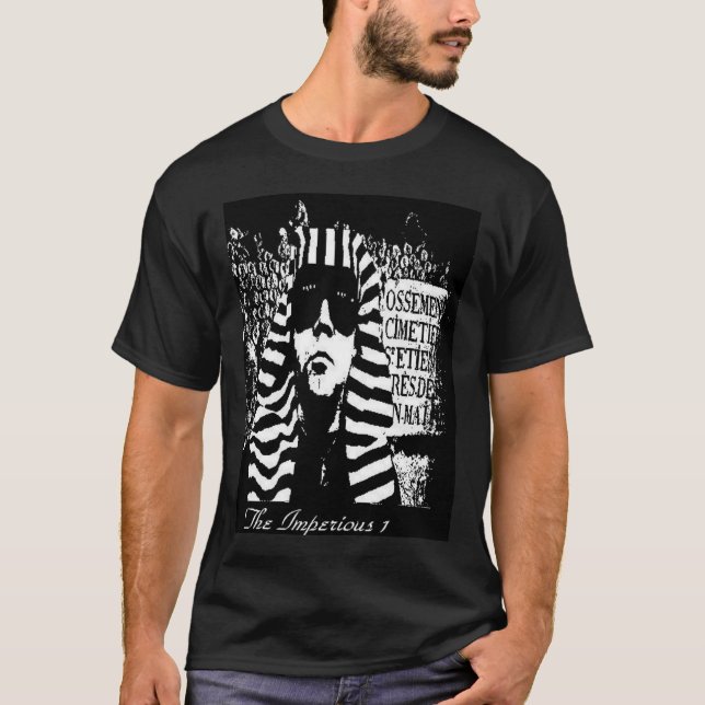 Camiseta O preto imperioso de Nemyss (Frente)