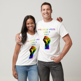 Camiseta O Primeiro Orgulho Foi um Motim – Design LGBTQ+