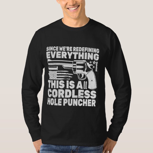 Camiseta O Puncher De Buracos Sem Fio Desde Que Estamos Red (Frente)