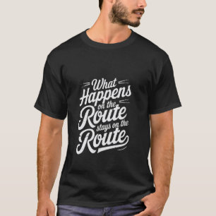 Camiseta O que Acontece na Rota Fica Aventura Viagens W