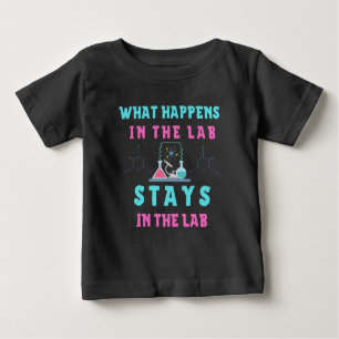 Camiseta O que acontece no laboratório fica na tecnologia d